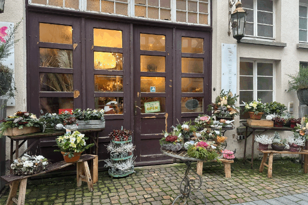 Bild 1 von Blumen mit Sti(e)l